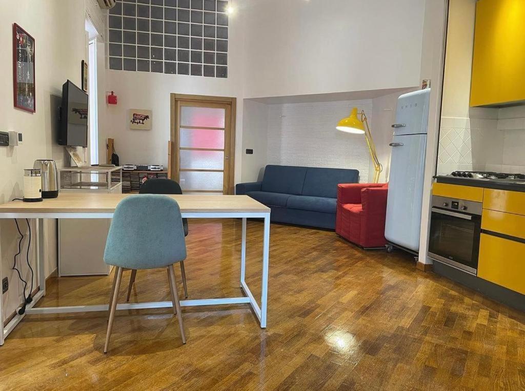 ナポリ Casa Pier Paolo & Stella Bed & Breakfast エクステリア 写真